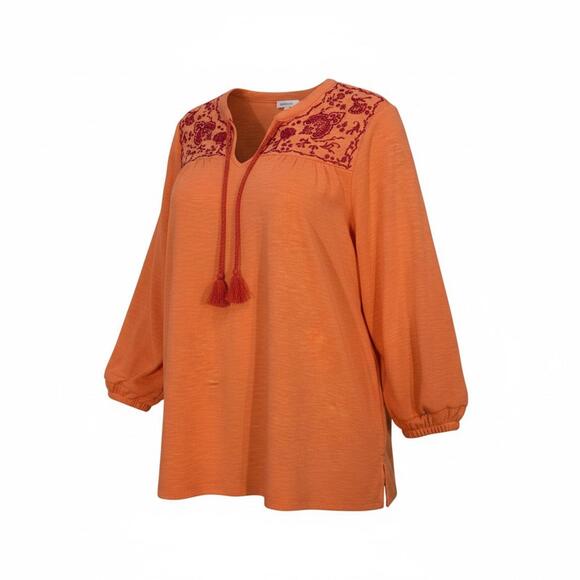 Westbound Petites Women's V-Neck Embroidered Top - NWT (New) - Size PM - Picture 2 of 3